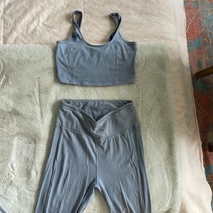 Free people activewear set in dusty blue
